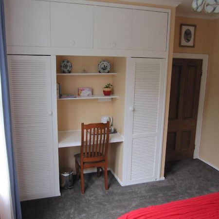 Thyme Out Estate Bed & Breakfast Halcombe Exterior photo