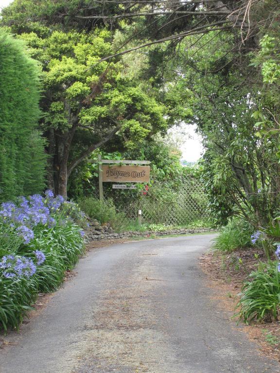 Thyme Out Estate Bed & Breakfast Halcombe Exterior photo